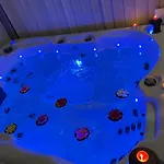 Houdarling Et Hammam Jacuzzi Et Sauna