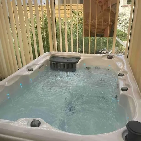 Houdarling Et Hammam Jacuzzi Et Sauna Ferienhaus *