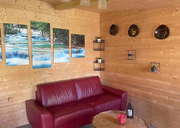 Holiday home Houdarling Et Hammam Jacuzzi Et Sauna Nimes